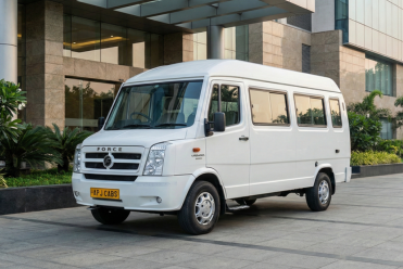 force-urbania-12-seater-rental-chennai